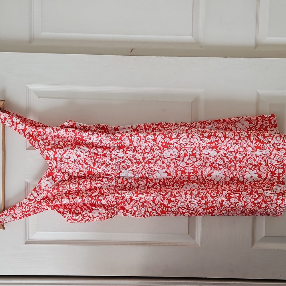 Market And Spruce,NWT, Yara Floral Dress, Orange Red with White Flowers, Large.